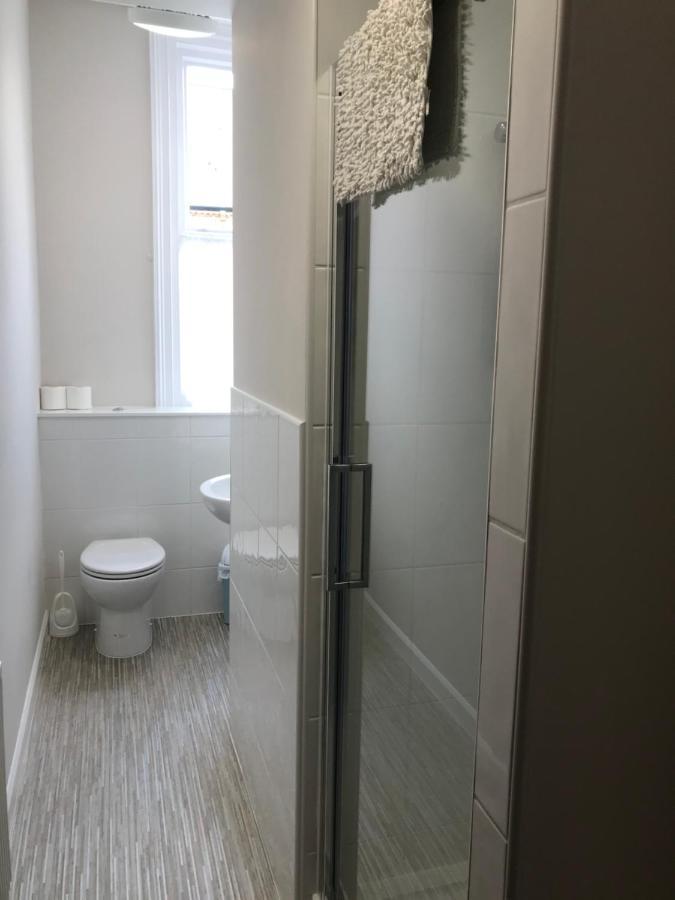Brialene Holiday Flats Скарбъро Екстериор снимка